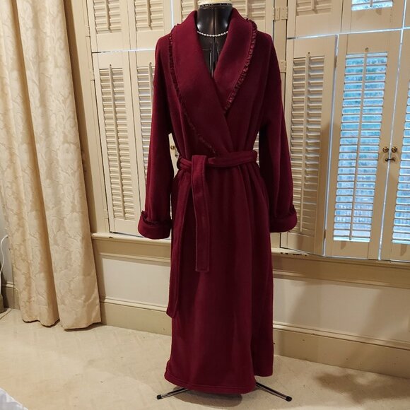Vintage Burgundy Robe NWOT Amanda Stewart Heavy Warm & Ruffled Size S - Picture 7 of 9
